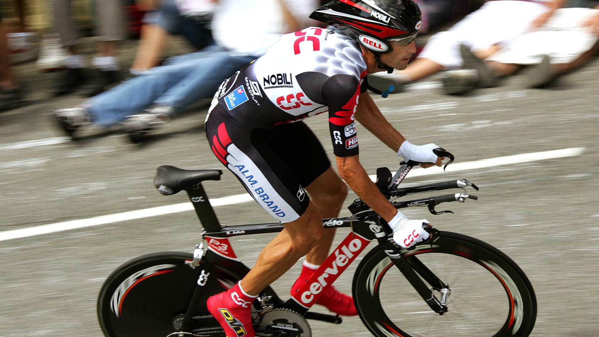 石宇奇刷新纪录助泰国队力克日本队，亚洲羽坛格局生变